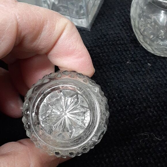 Vintage Lot 24 Salt & Pepper shakers Plus 2 extra - Picture 12 of 13